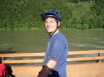 Tom auf der Fàhre über die Donau